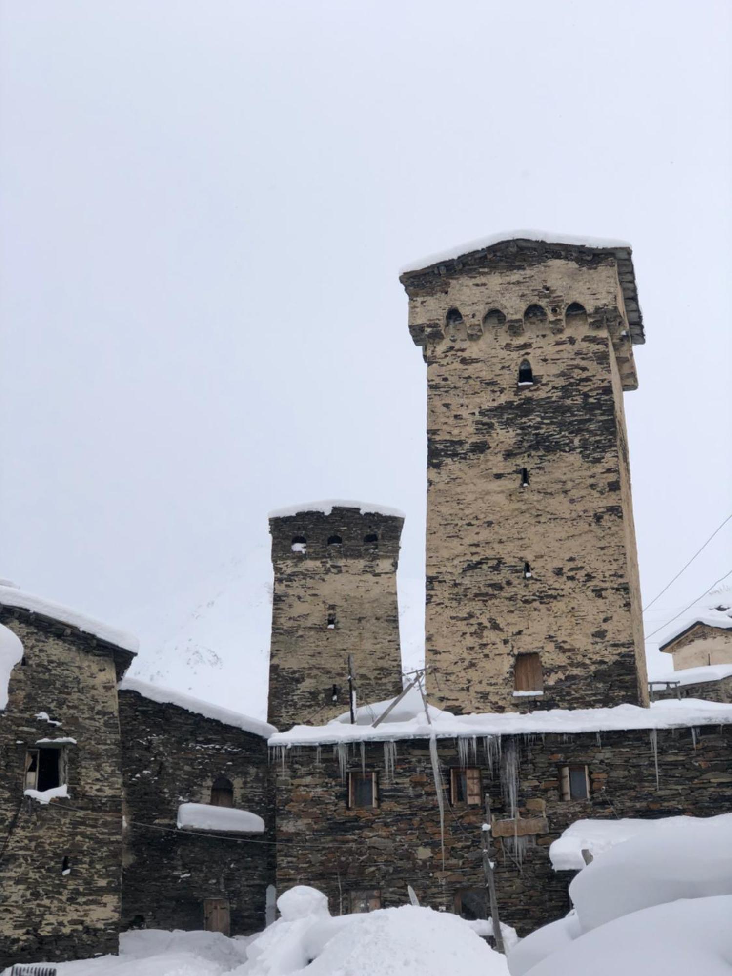 Old House Hotel Ushguli Exterior foto